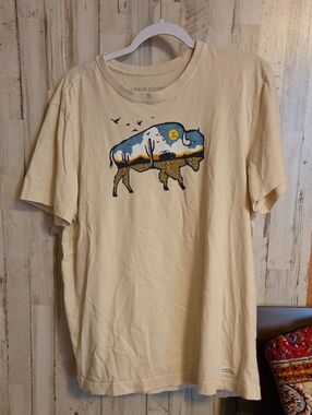 Life Is Good Cream Short-Sleeve Buffalo Graphic Tee